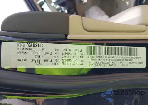 2017 Jeep Grand Cherokee Overland 4X4 из США, поврежденный, VIN 1C4RJFCG4HC662884